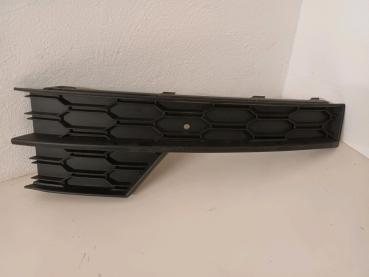 Original Skoda Octavia III Abdeckung Nebelscheinwerfer rechts 5E0807682F - Gebraucht.