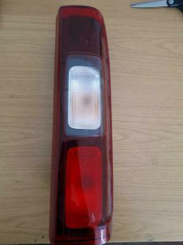 Heckleuchte rechts Original Renault Trafic III 265504656R - Gebraucht