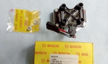 Zündspule Bosch F000ZS0221 Dacia Logan,Sandero,Renault Megane,Clio NEU!