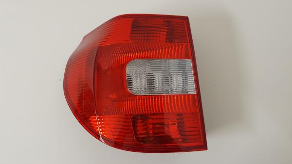 Original SKODA Yeti '10-'13 Schlussleuchte ohne Lampenträger links 5L0945111 - Neu!