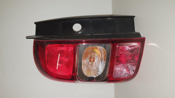 Heckleuchte links Original Dacia Duster 265551679R - Gebraucht
