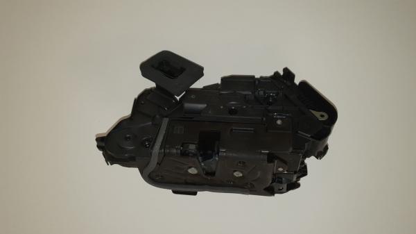 Original VW Tiguan,Skoda Türschloss vorne links 5TB837015A - Neuteil