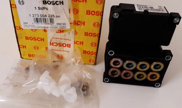 Steuergerät ABS Bosch 1273004133 / 0273004133 mit anbaumaterial  VW / Audi