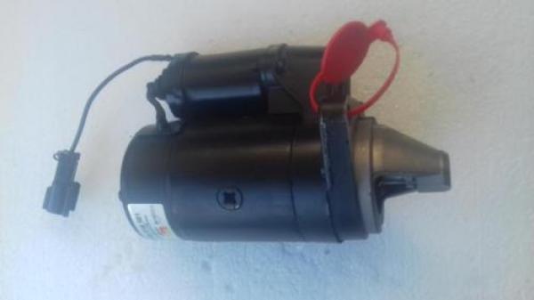 Starter/Anlasser Bosch 0986016581 Nissan Primera,Sunny NEU!
