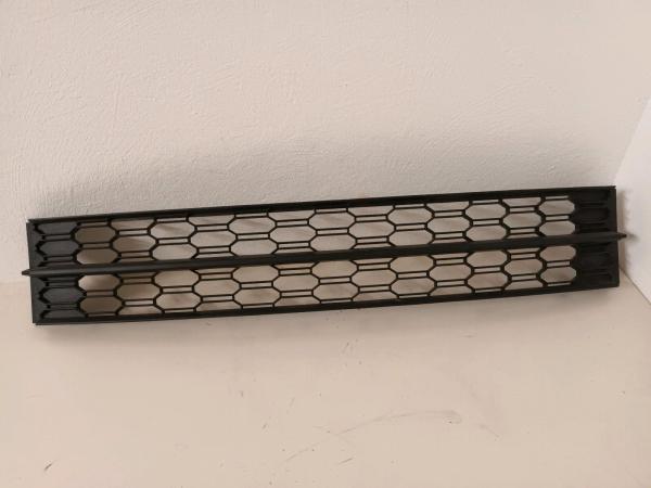 Original Skoda Octavia 5E Stoßstangengitter 5E0853677J - Gebraucht.